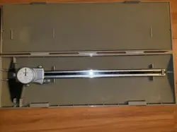 NEW MITUTOYO .100