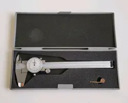 MITUTOYO DIAL CALIBER #505-626 (6 INCH) .001 WITH CASE 