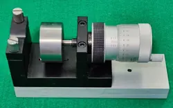 MITUTOYO MICROMETER  HEAD NO.152-404 ON A STAND 0-1