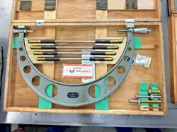 MITUTOYO MICROMETER WITH STANDARDS NO.104-152A GREAT CONDITION! 