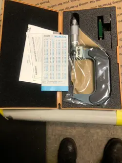 NEW OPEN BOX MITUTOYO DIGIT OUTSIDE MICROMER 2