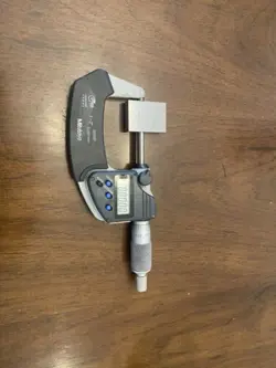 MITUTOYO DIGITAL MICROMETER 1-2 IP65 COOLANT PROOF