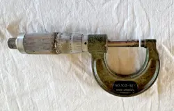 VINTAGE MITUTOYO NO. 103-127 MICROMETER 0-1