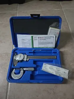 MITUTOYO M225-1 CALIPER AND MICROMETER SET