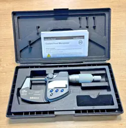 MITUTOYO NO. 293-340-30 IP65 COOLANT PROOF  DIGITAL MICROMETER FOR PARTS ONLY