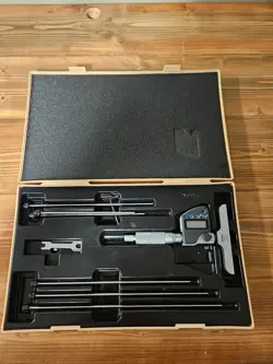 MITUTOYO SERIES 329 DIGITAL DEPTH MICROMETER 0-6