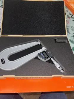 MITUTOYO DIGIMATIC MICROMETER 389-371