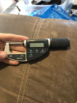 MITUTOYO 293-676 N DIGITAL MICROMETER