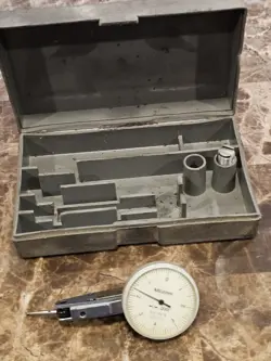 MITUTOYO JEWELED DIAL INDICATOR IN CASE / .0001