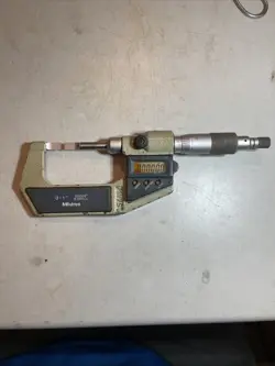 MITUTOYO 0-1” DIGITAL BLADE MICROMETER 422-311-10