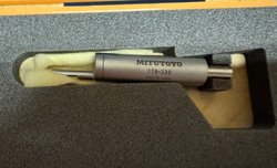 MITUTOYO SURFTEST - 401 ( 178-915A ) STYLUS W/BOX (3) INDICATORS & POWER SUPPLY