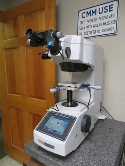 MITUTOYO HM-210 TYPE A 810 MICRO KNOOP VICKERS HARDNESS TESTER NEW 2017