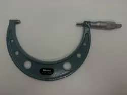 MITUTOYO 103-220 **PRE-OWNED**