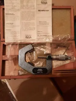 MITUTOYO 511-126 DIAL BORE GAUGE 18-35MM / 0.01MM WITH INVOICE