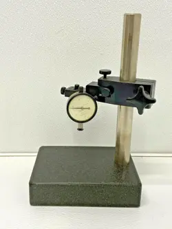 MITUTOYO PRECISION GRANITE STAND MICROMETER COMPARATOR 517-891 6”X8” BASE  22D