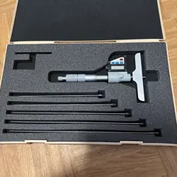 MITUTOYO DIGITAL 329-711-10 DEPTH MICROMETER METRIC & INCHES 0-6
