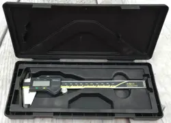 MITUTOYO CD-6