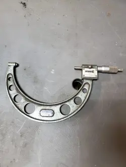 MITUTOYO 193-217 ANVIL OUTSIDE MICROMETER 6-7