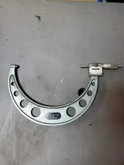 MITUTOYO 193-219 ANVIL OUTSIDE MICROMETER 8-9