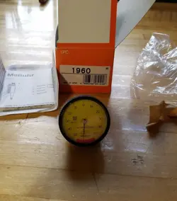 MITUTOYO 1960 BACK PLUNGER DIAL INDICATOR .01MM GRADUATION, 1-REV, 1MM RANGE