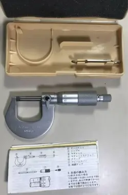 MITUTOYO MICROMETER M210-25