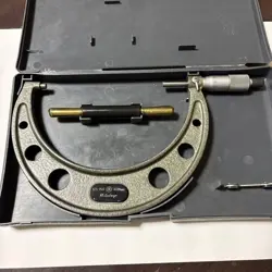 MITUTOYO MICROMETER OM-150 125-150MM