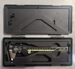 MITUTOYO DIGITAL DIGIMATIC CALIPER 500-196-30 PRE-OWNED