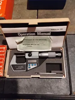 MITUTOYO 293-701 DIGITAL MICROMETER