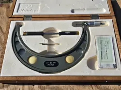 VINTAGE MITUTOYO 8-9” OUTSIDE MICROMETER .001” NO. 103-185A CARBIDE ANVILS JAPAN