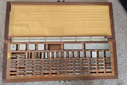 85 (96) PIECE MITUTOYO BROWN AND SHARPE GAGE BLOCK SET - GRADE 3 - CALIBRATED