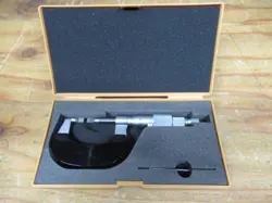 MITUTOYO DIGITAL MICROMETER BLM-25W122-161 JAPAN