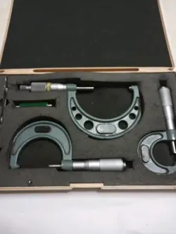 .025 PER