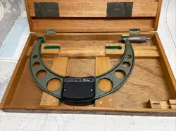 MITUTOYO OUTSIDE MICROMETER 11-12 INCH 103-226 .0001”