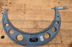 MITUTOYO MICROMETER 10-11