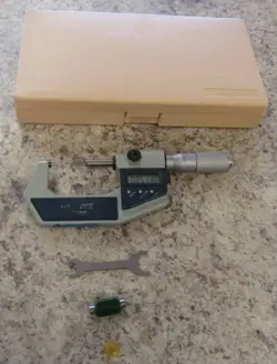 DIGIMATIC MICROMETER W/
