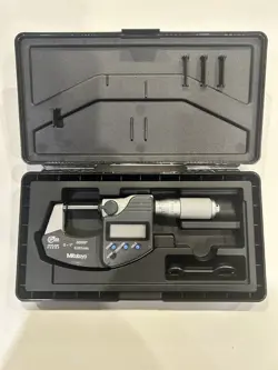 MITUTOYA 293-831-30 DIGITAL MICROMETER