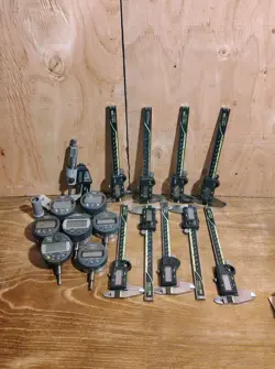 LOT OF DIGITAL INDICATORS, CALIPERS, MICS, MITUTOYO