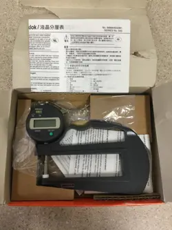 MITUTOYO 547-520 THICKNESS GAUGE NEW