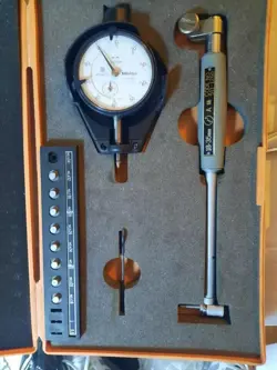 MITUTOYO DIAL BORE GAUGE 18-35MM /0.01MM / 511 SERIES WITH INVOICE