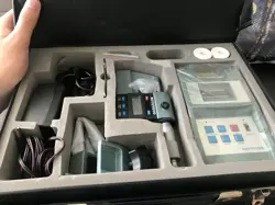 NEW MITUTOYO 264-500 DIGIMATIC MINIPROCESSOR MACHINE WITH MICROMETER AND STAND