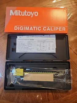 MITUTOYO 500-197-30 CD-8” ASX DIGIMATIC CALIPER