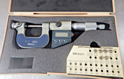 MITUTOYO 326-711-30 DIGIMATIC DIGITAL SPLINE MICROMETER /W SPC OUTPUT 3MM SPLINE