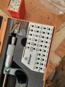 MICROMETER 126-125