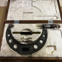 MITUTOYO  MICROMETER SET 150-175 MM 0.01 MM NO 103-143　OM175　NO2503OT07