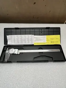 MITUTOYO 505-746 DIAL CALIPER 0