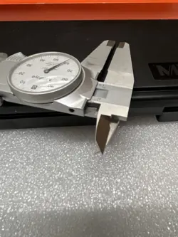 505-746 DIAL CALIPER