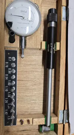 CALIBRATED TECLOCK TAKACHIHO DIAL BORE GAGE W/   0.7