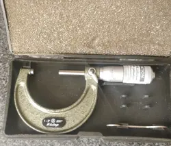 MITUTOYO 103-136  MICROMETER 1-2