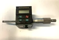 MITUTOYO  350  301  MICROMETER