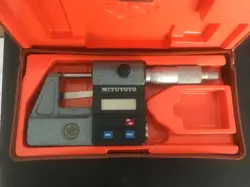 SLIGHTLY USED MITUTOYO DIGITAL MICROMETER 0-25MM 293-101 0.001MM WITH INVOICE